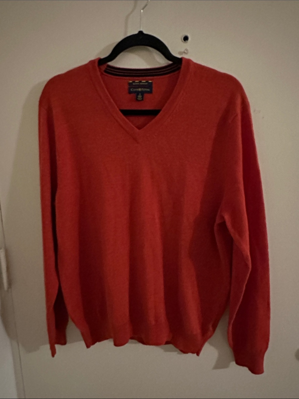 Club Room Men's Solid Knit Pullover V-Neck Merino Wool Sweater Red  S